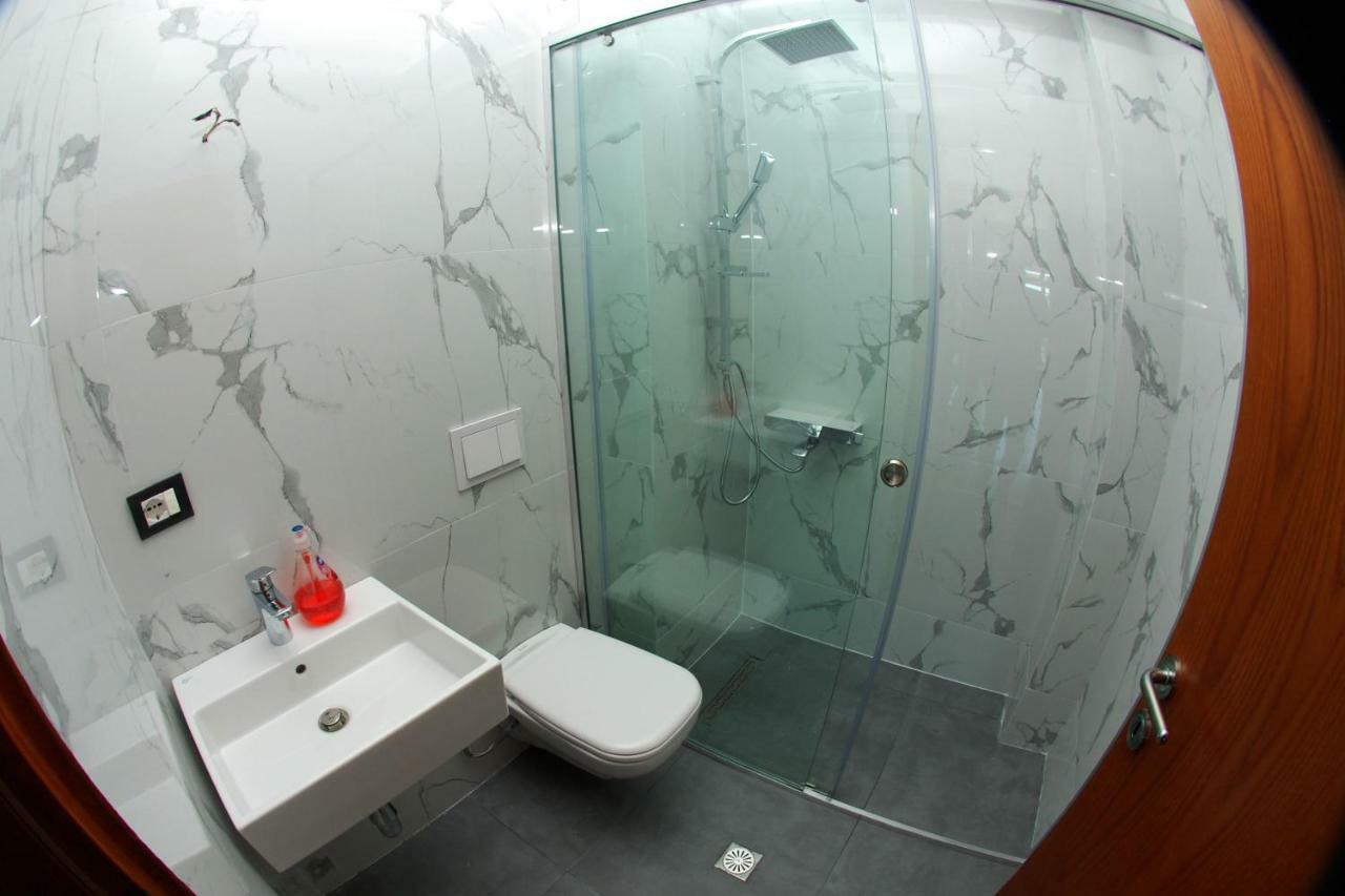 Apartament Azzura Flats Saranda Zewnętrze zdjęcie